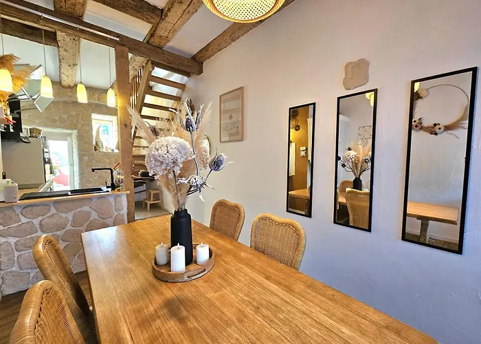 L'atypique Des Remparts